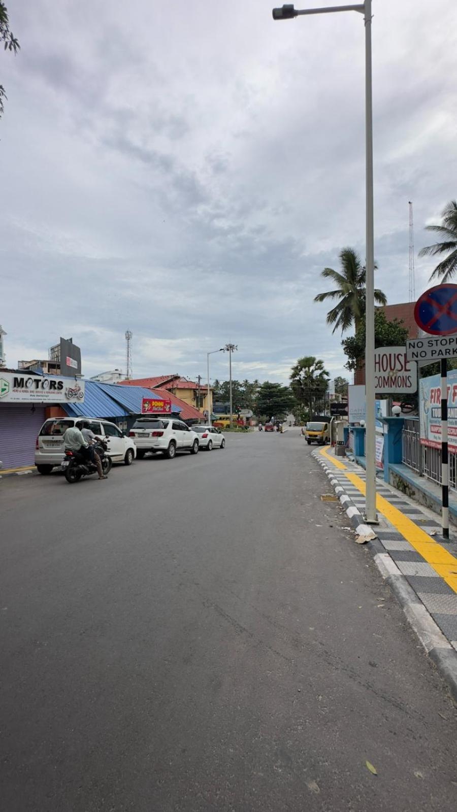 Downtown Manor-Panavila Thiruvananthapuram Esterno foto